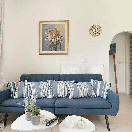 Euphoria Seafront Holiday home *
